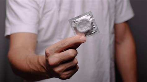 Blowjob ohne Kondom Begleiten Herrliberg